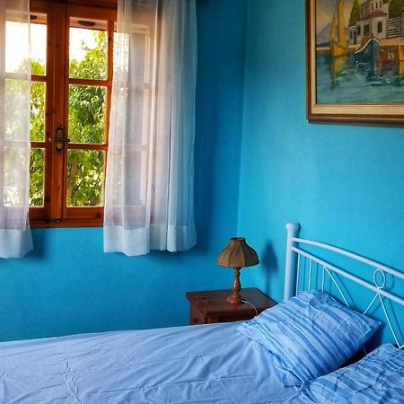 Valerie'S House Poros Town Quarto foto