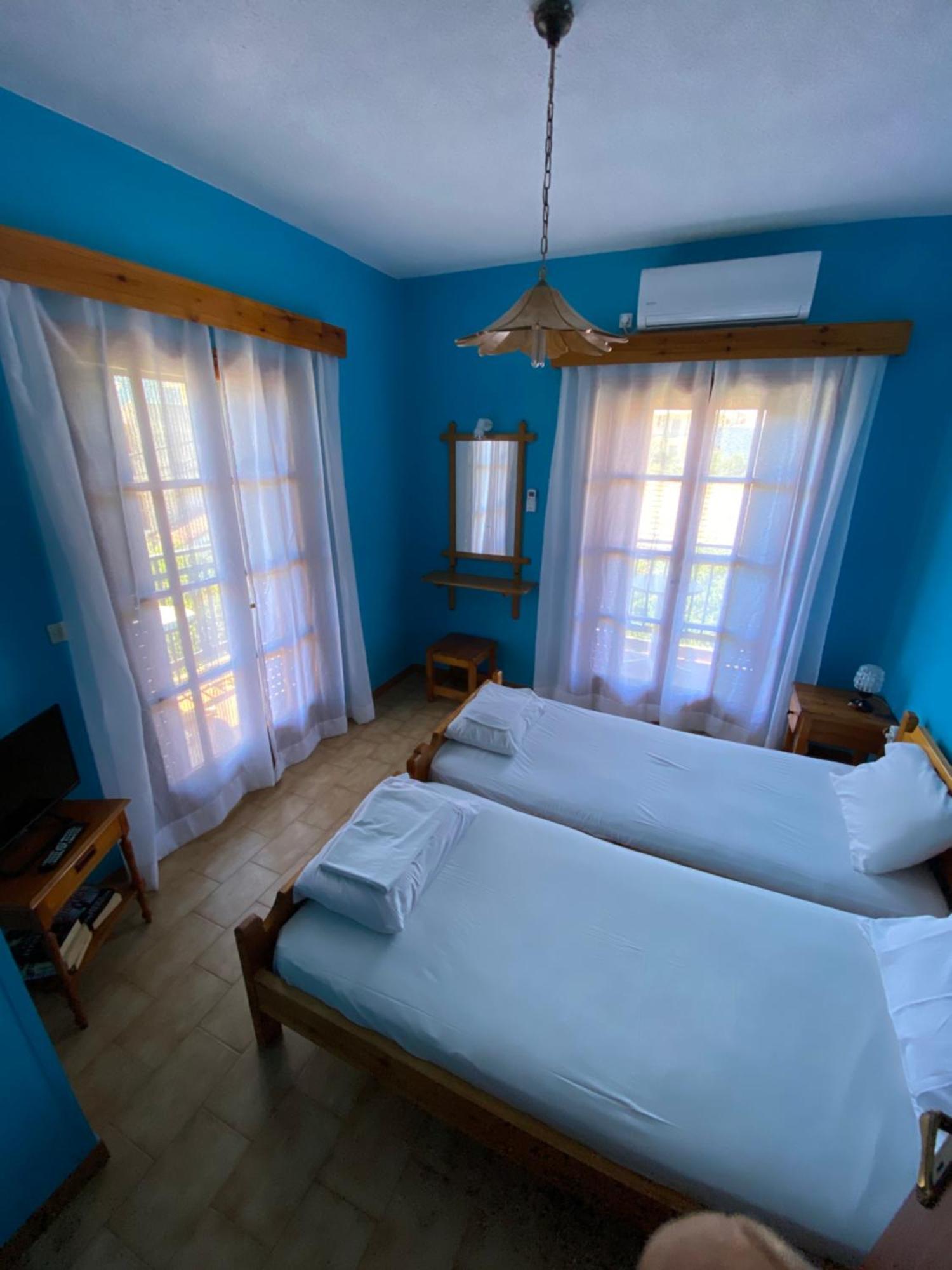 Valerie'S House Poros Town Exterior foto