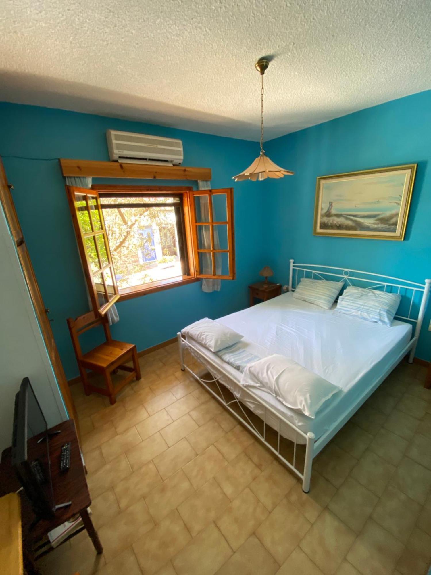 Valerie'S House Poros Town Exterior foto